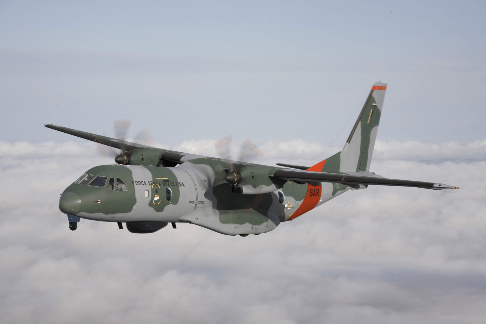 Conheça o avião da FAB utilizada nas buscas pelo helicóptero desaparecido em SP