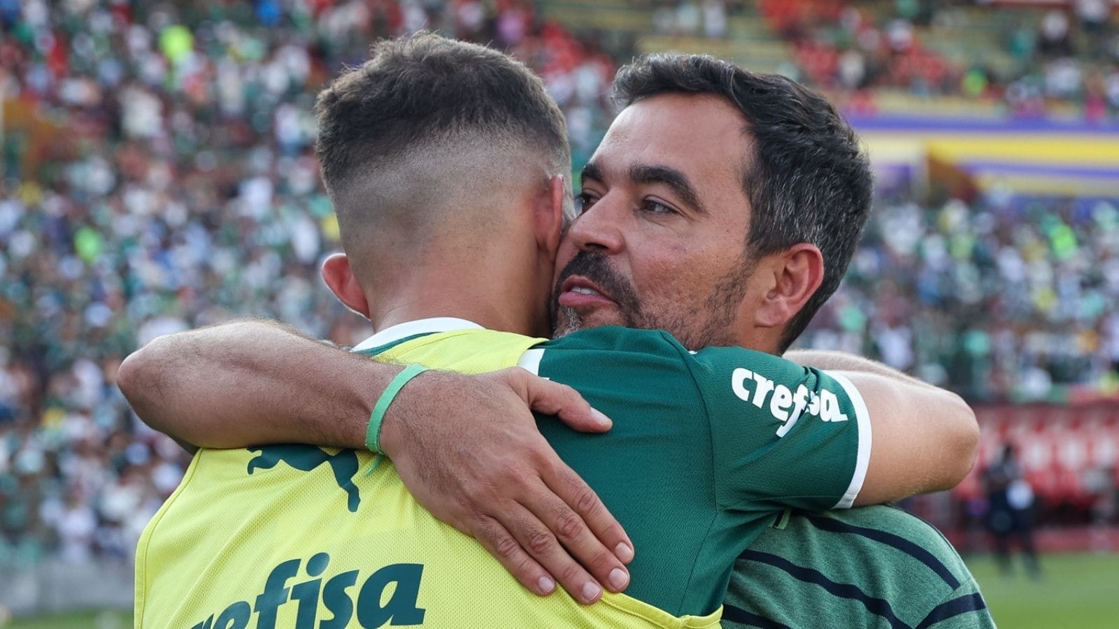 Flamengo quer JP Sampaio e pretende pagar multa para tirar dirigente do Palmeiras