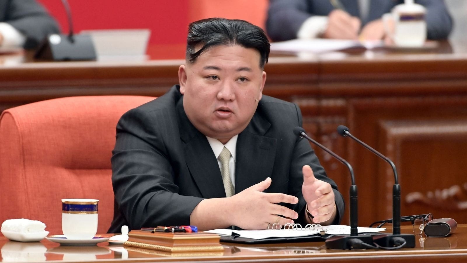 Coreia do Norte lança mísseis no mar e critica ação dos EUA na Venezuela