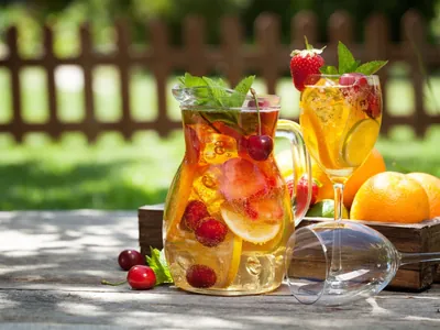 Clericot: saiba como fazer drink refrescante com frutas