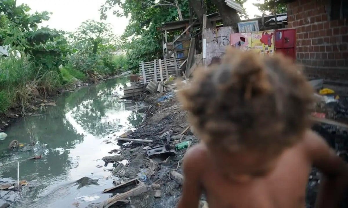 Falta de saneamento provocou mais de 340 mil internações em 2024