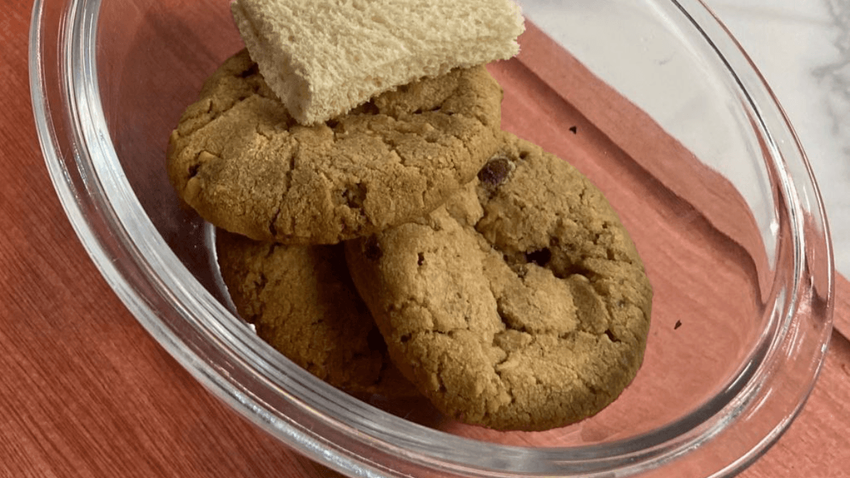 Cookie com gotas de chocolate | Band Receitas