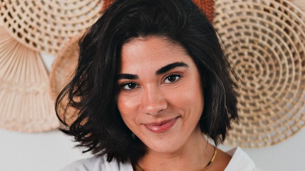 Amanda Rodrigues, do perfil Astrodica, é a nova astróloga do Horóscopo na Band