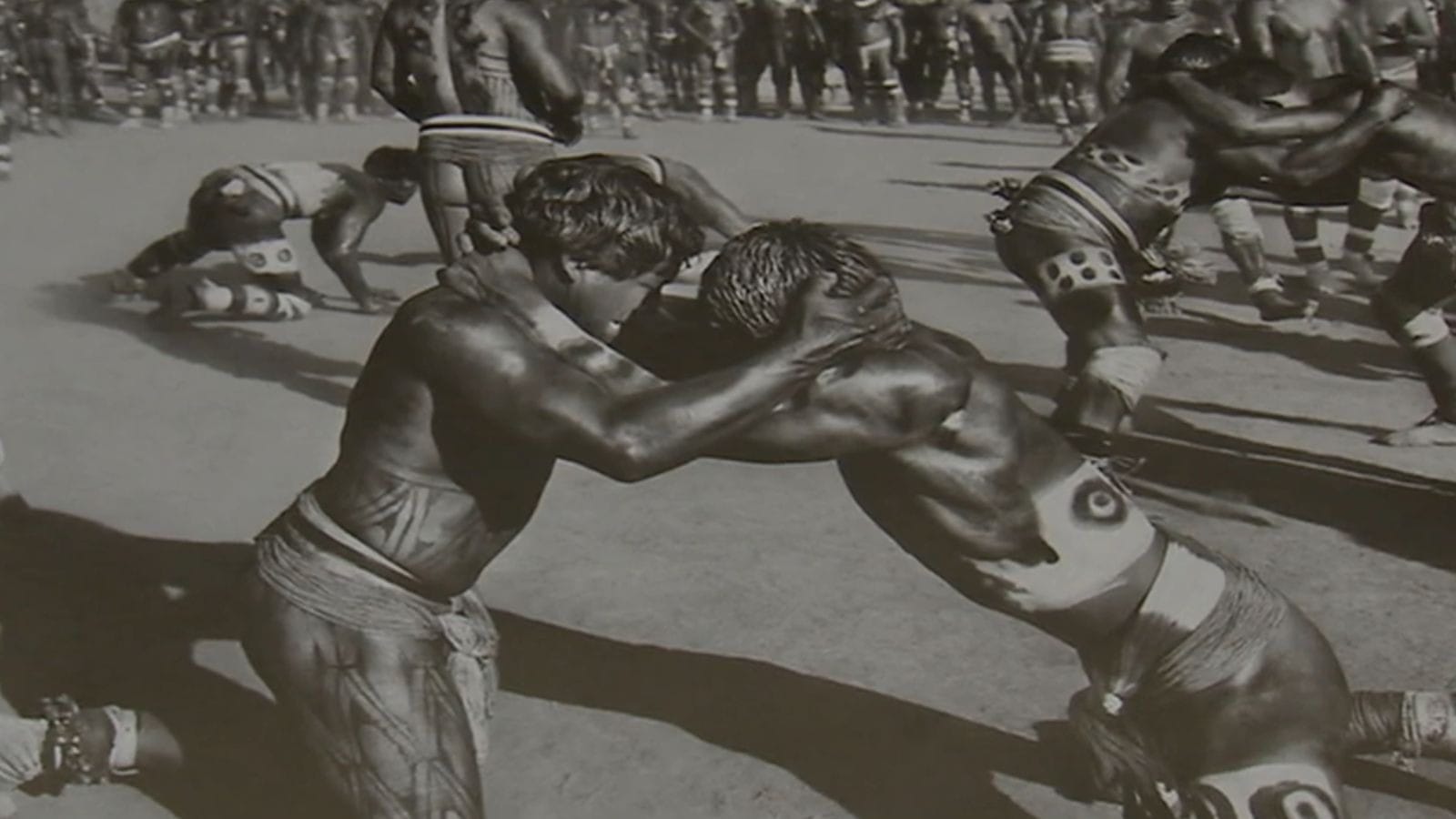 Sebastião Salgado completa 80 anos como maior fotógrafo do mundo