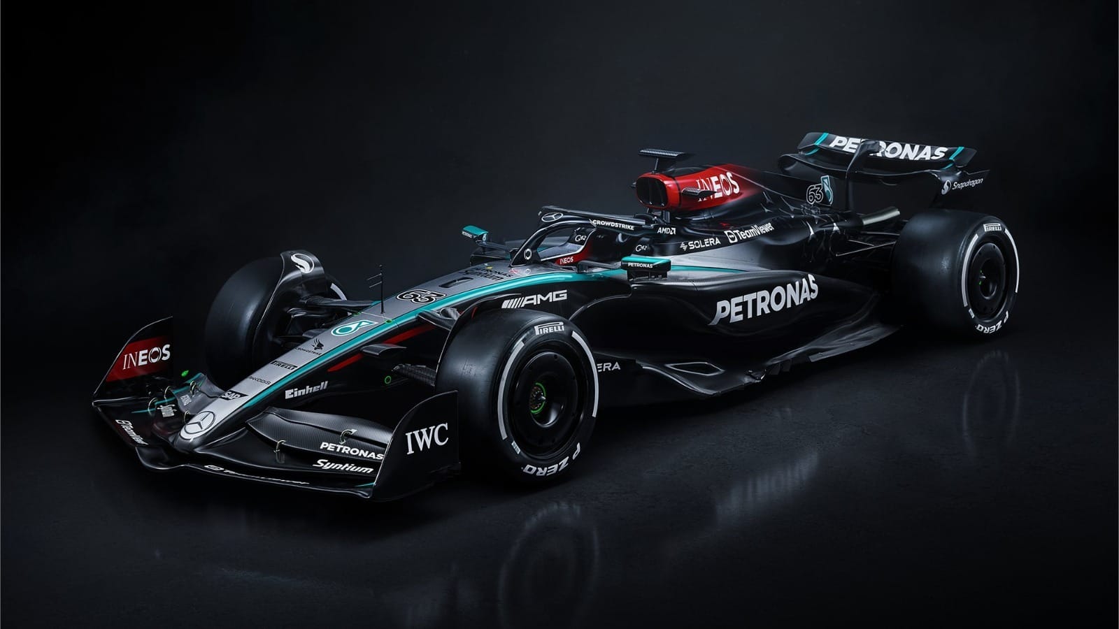 Com visual renovado, Mercedes apresenta W15 para a temporada 2024 da F1