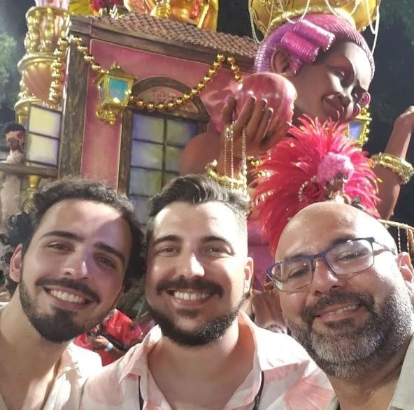 Equipe da Viradouro (da esq. p/dir.): o assistente Nicolas Gonçalves, Zanon e Melo