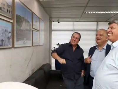 Força política