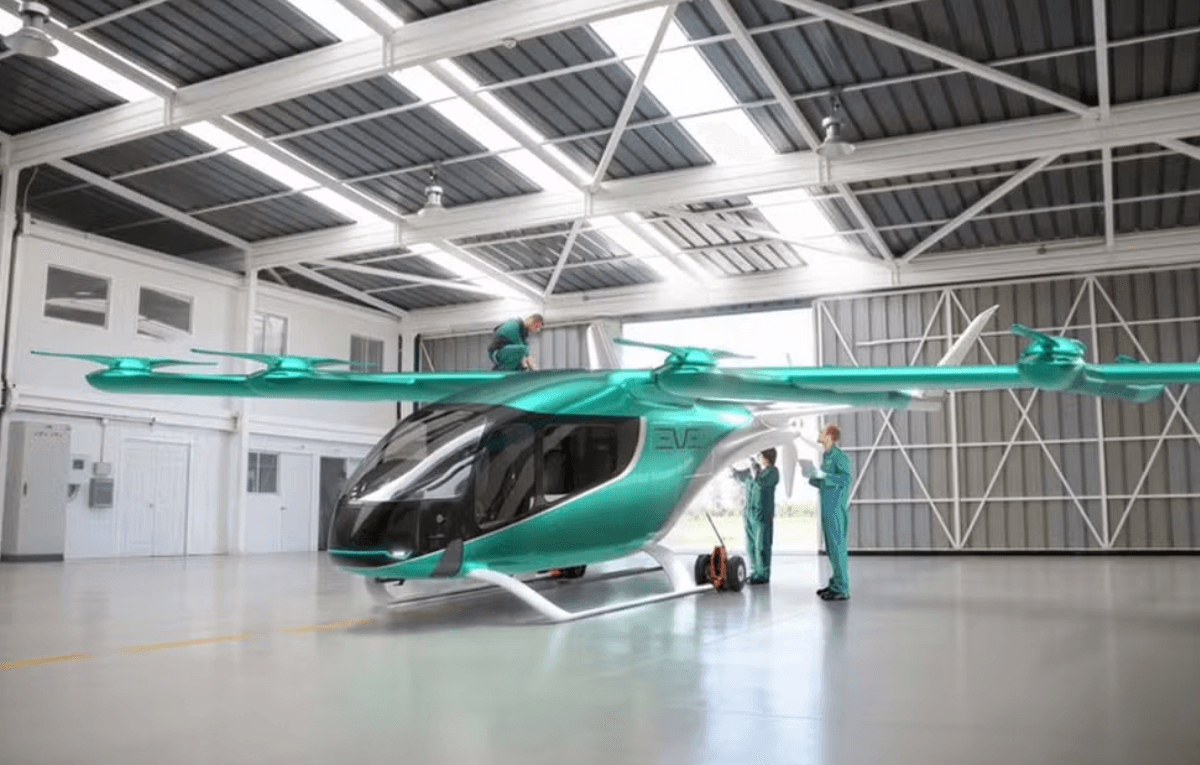 Aeroporto de São José dos Campos planeja vertiporto para "carros voadores"