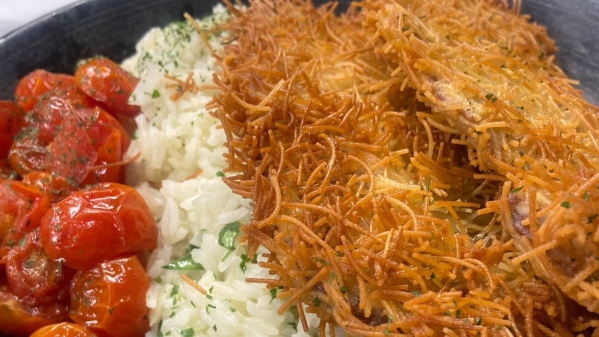 Arroz cremoso e contrafilé empanado no cabelinho de anjo | Band Receitas