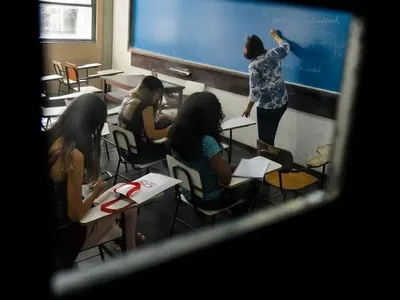 Lula sanciona lei do novo Ensino Médio