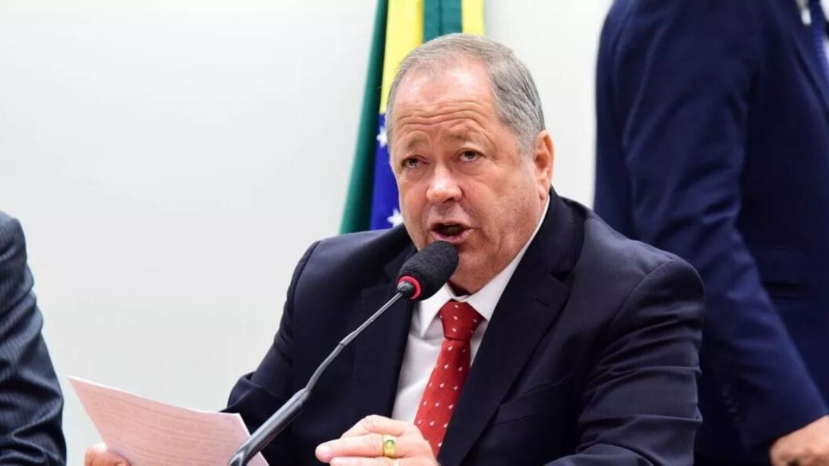 Preso, ex-deputado Chiquinho Brazão pede para STF reaver mandato na Câmara