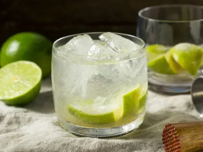 Cachaça é desprestigiada em ranking de destilados; vodca nem está na lista