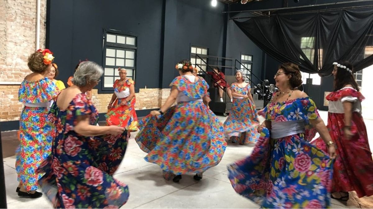 Dança Circular: modalidade que une dança e terapia