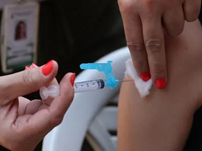 Limeira oferece vacinação e orientação sobre endometriose nesta quarta (25)