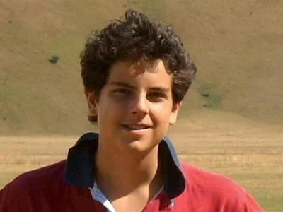 Carlo Acutis, o "santo da internet", será canonizado neste domingo por Leão XIV