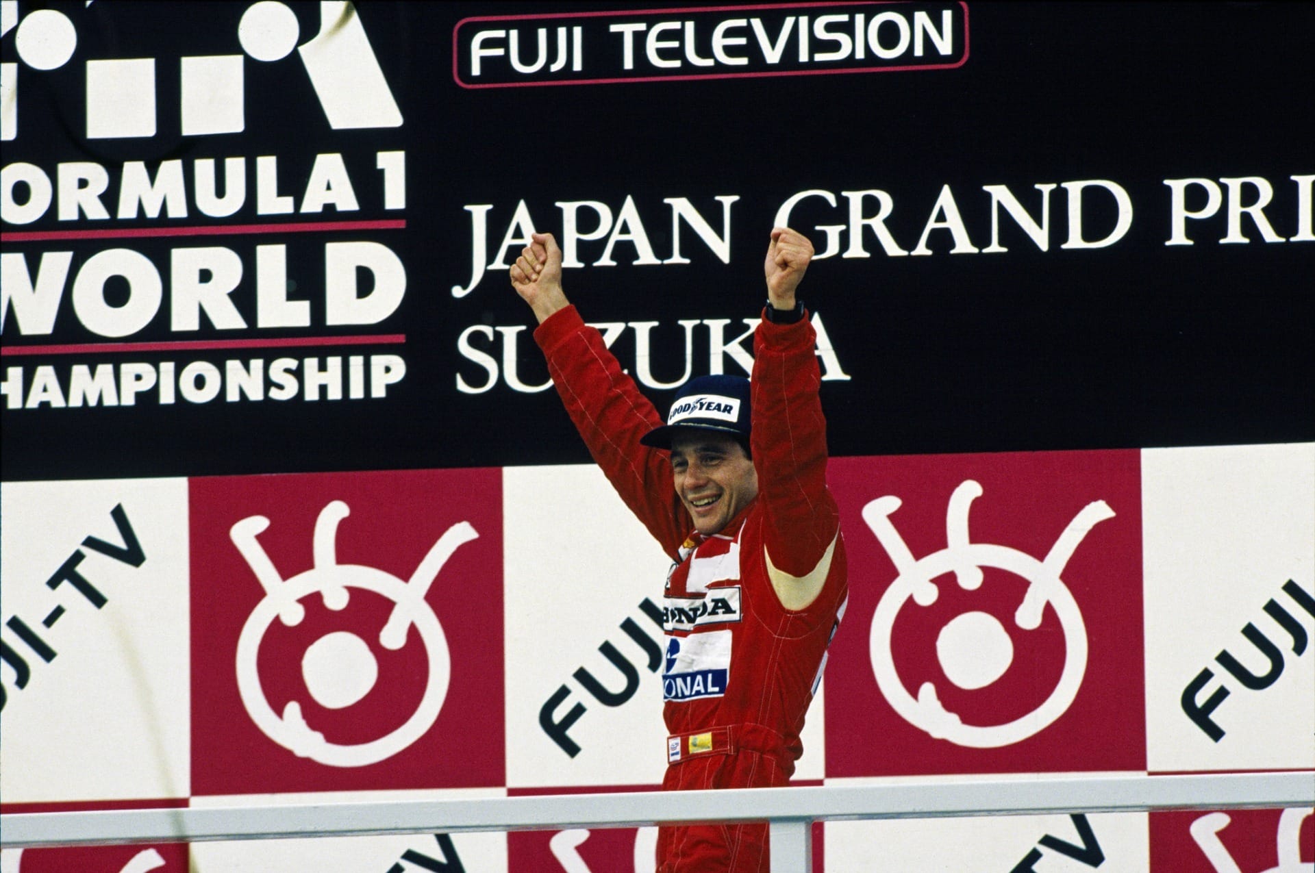 Novos formatos levam trajetória de Ayrton Senna para um público que não o viu correr