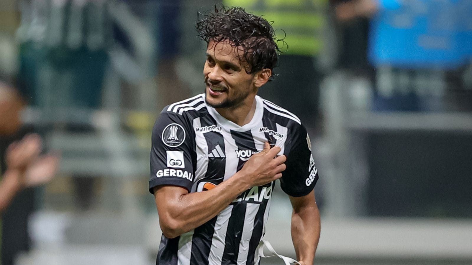 Scarpa decide permanecer no Atlético-MG apesar de proposta do São Paulo