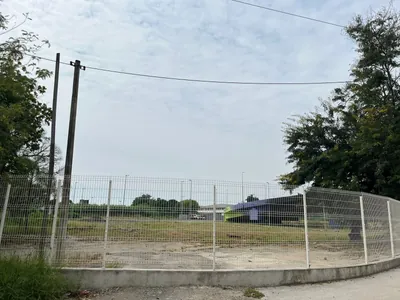 Terminais do BRT Transbrasil estão desocupados e sem previsão de inauguração