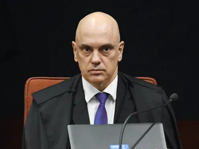 ‘Eu sei o que é ser ameaçado pelo PCC’, diz Moraes em julgamento de Moro