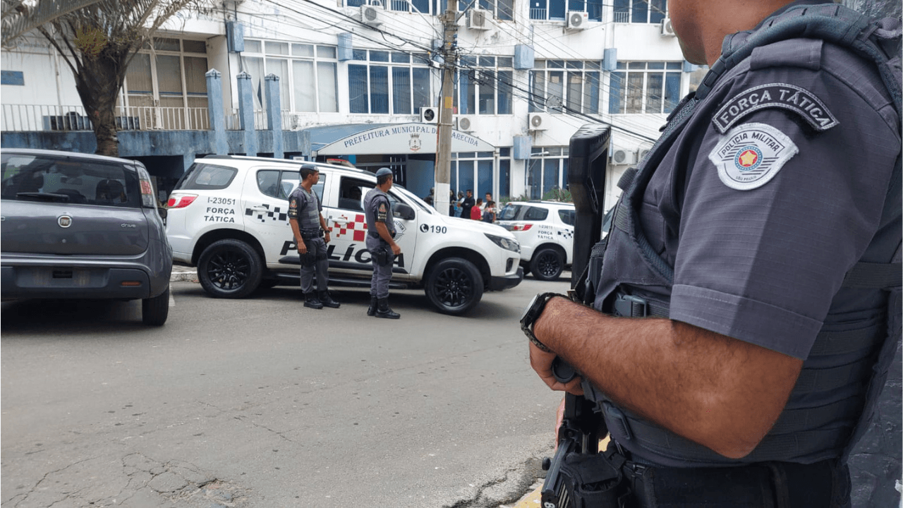 Homem é morto a tiros em frente a própria casa em Aparecida (SP)