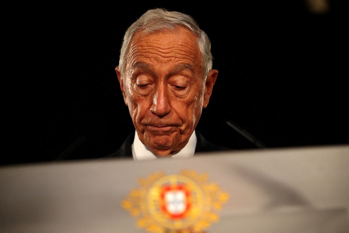 Presidente dissolve o parlamento e Portugal terá eleições em 18 de maio