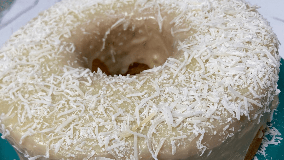 Bolo de coco | Band Receitas