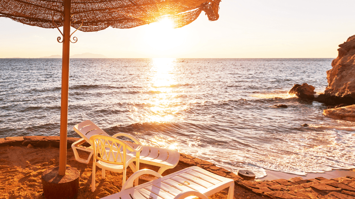 Dicas de styling para usar moda praia no dia a dia