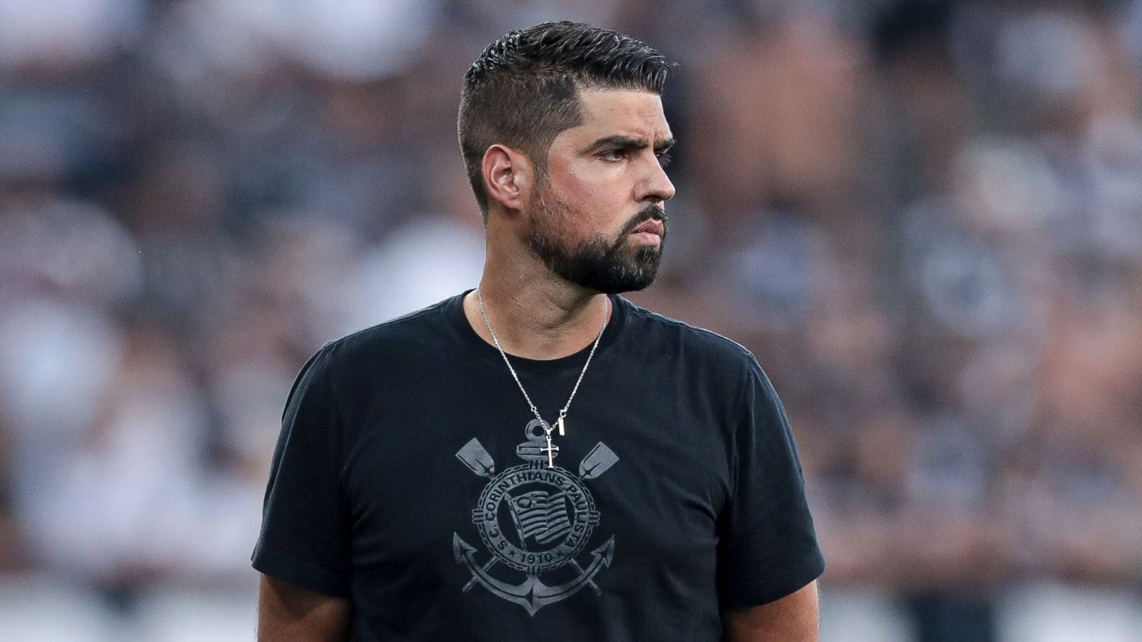 Cappellanes: António Oliveira está incomodado com a diretoria do Corinthians