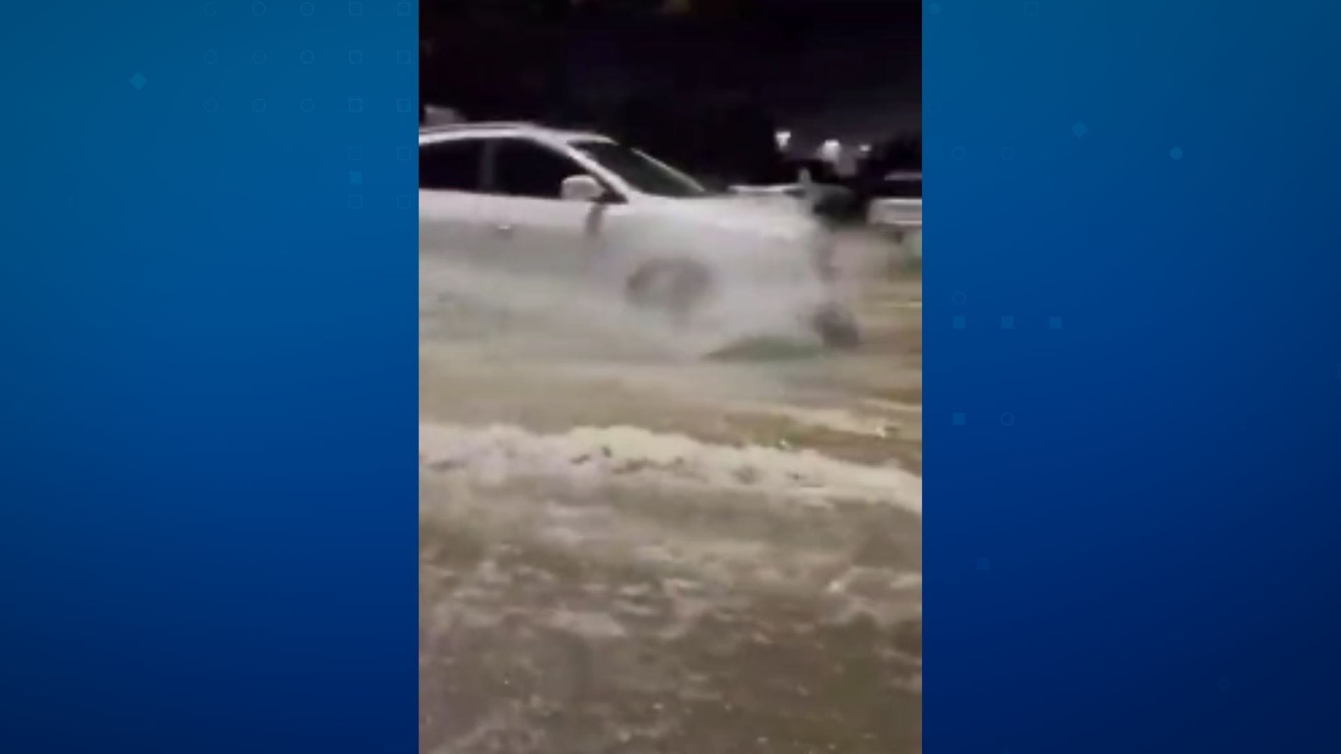 Ressaca faz mar invadir ruas de Maricá, Região Metropolitana do Rio; veja vídeo