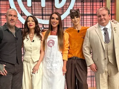 Nicole Bahls celebra participação no MasterChef: "O bom filho à casa retorna"