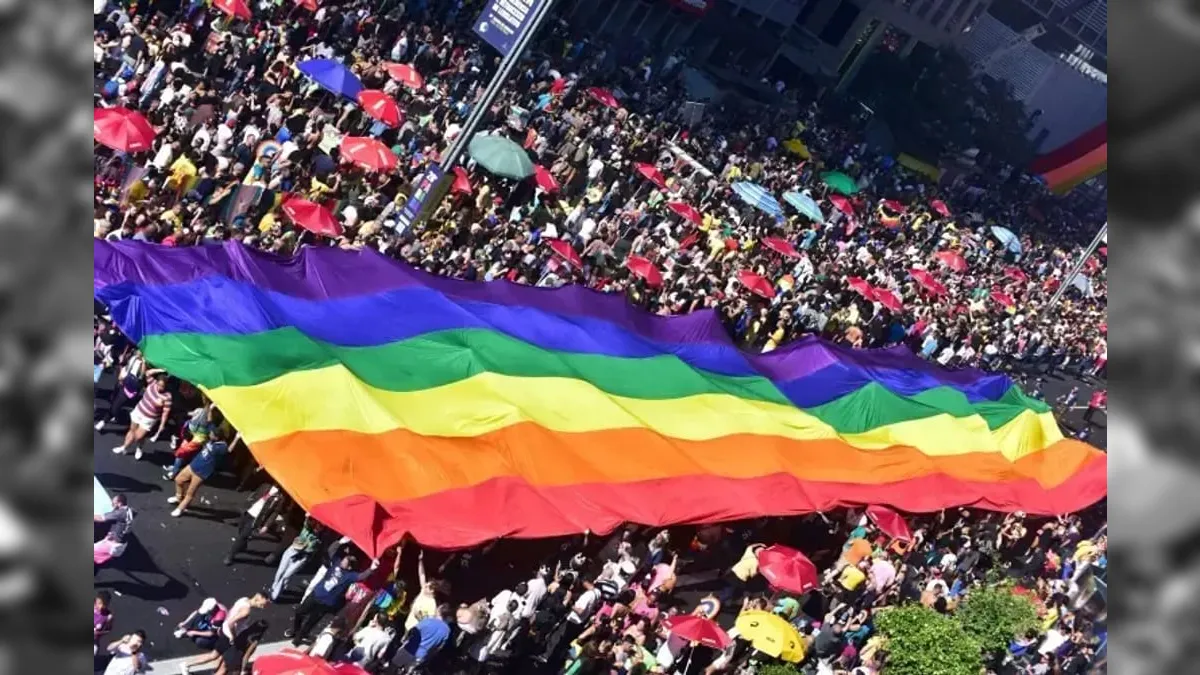 Mônica Bergamo: Maioria do público da Parada LGBT+ já passou dos 30 anos, diz pesquisa