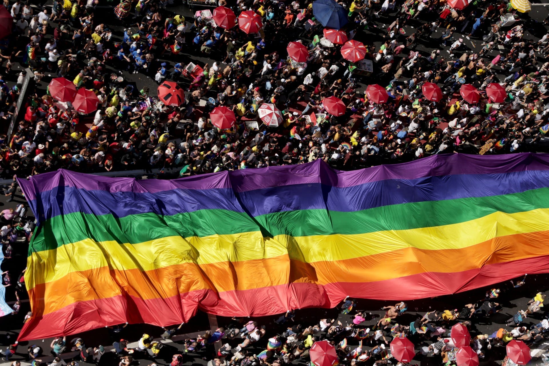 Violência contra população LGBTQIA+ tem aumento de quase 40% no Brasil