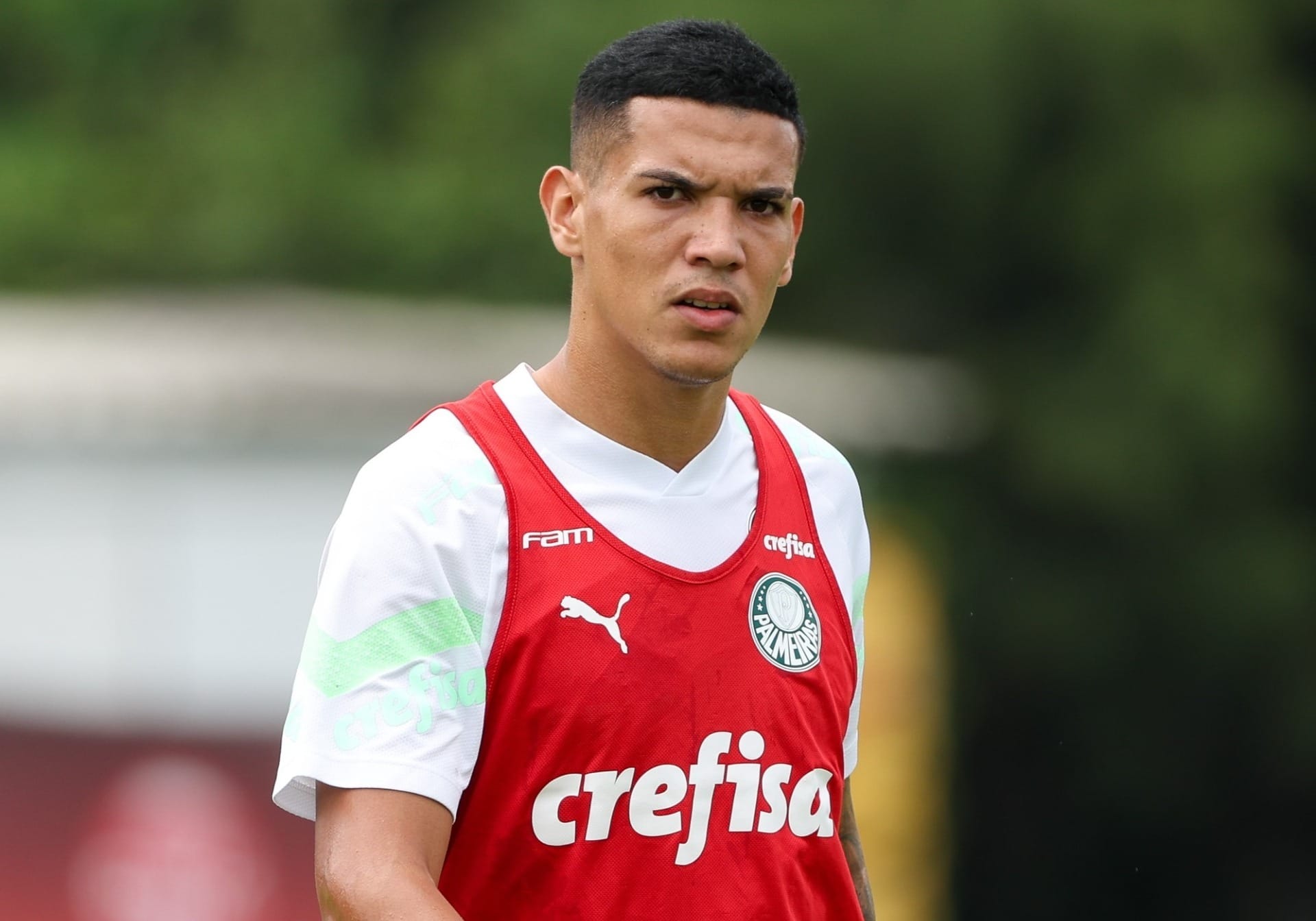 Palmeiras confirma venda de zagueiro para futebol mexicano; veja valores