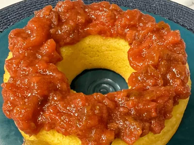 Bolo de fubá com goiabada do Edu Guedes | Band Receitas