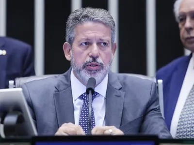 Lira cria comissão para analisar PEC das Drogas como resposta à decisão do STF