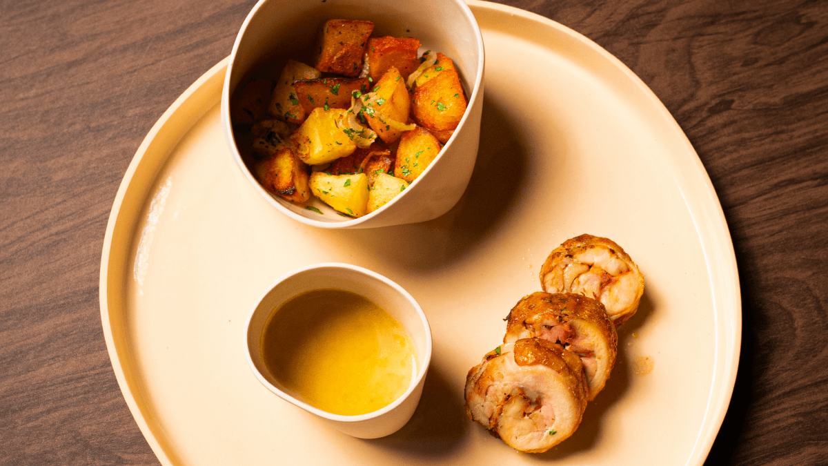 Ballotine de frango com batatas lyonnaise | Band Receitas
