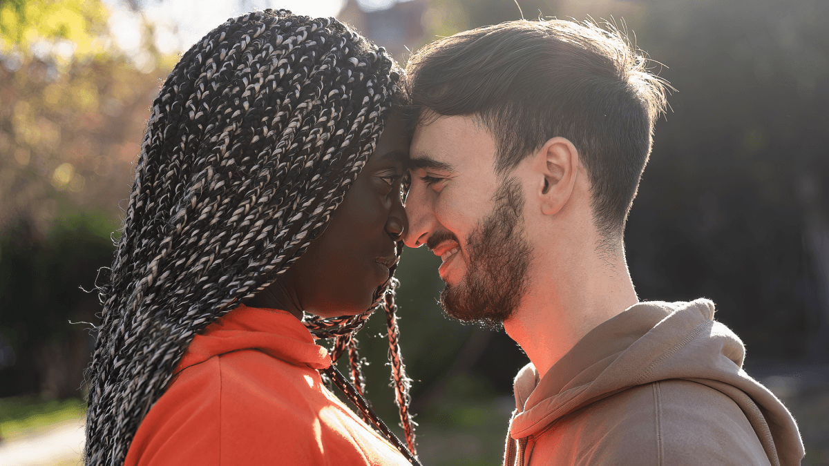 Signos que combinam no amor: conheça os 5 melhores casais do zodíaco