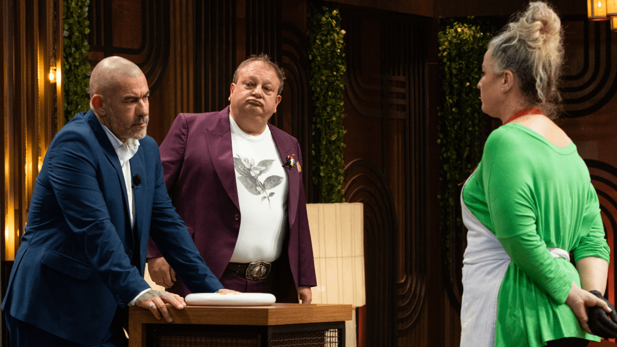 Água de salsicha? Fogaça compara prato do MasterChef com a "porta do inferno"