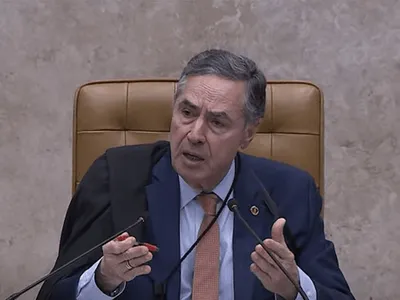 Sessão no STF termina em 8 votos a 3 para descriminalização do porte de maconha
