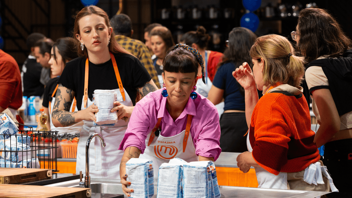 Participantes quebram parte do cenário no MasterChef: "Mercado saqueado"