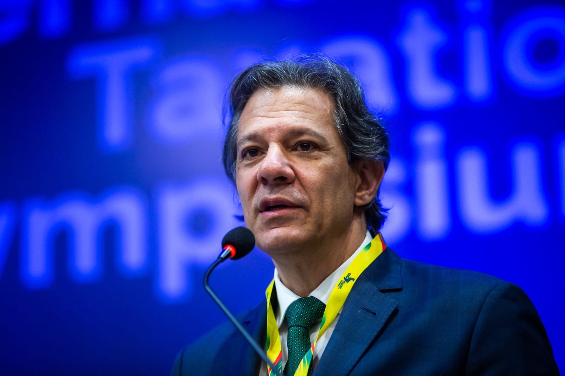 Taxad: sou o ministro que teve coragem de taxar o andar de cima, diz Haddad