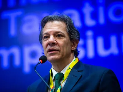 Taxad: sou o ministro que teve coragem de taxar o andar de cima, diz Haddad
