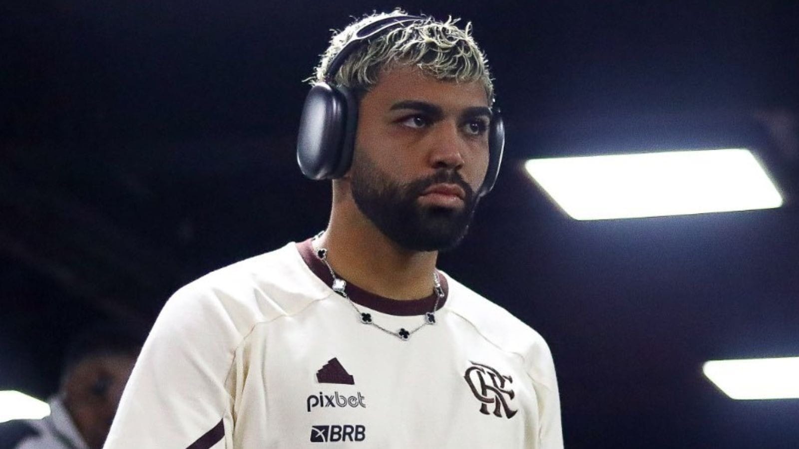 Diretoria do Flamengo acredita que pode vender Gabigol para o exterior