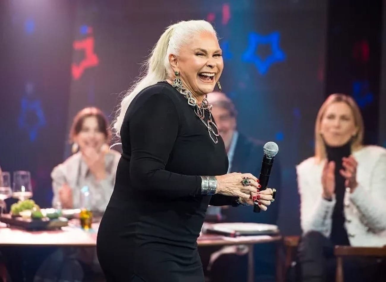 "Há 50 anos, subi no meu primeiro trio elétrico", relembra Fafá de Belém emocionada