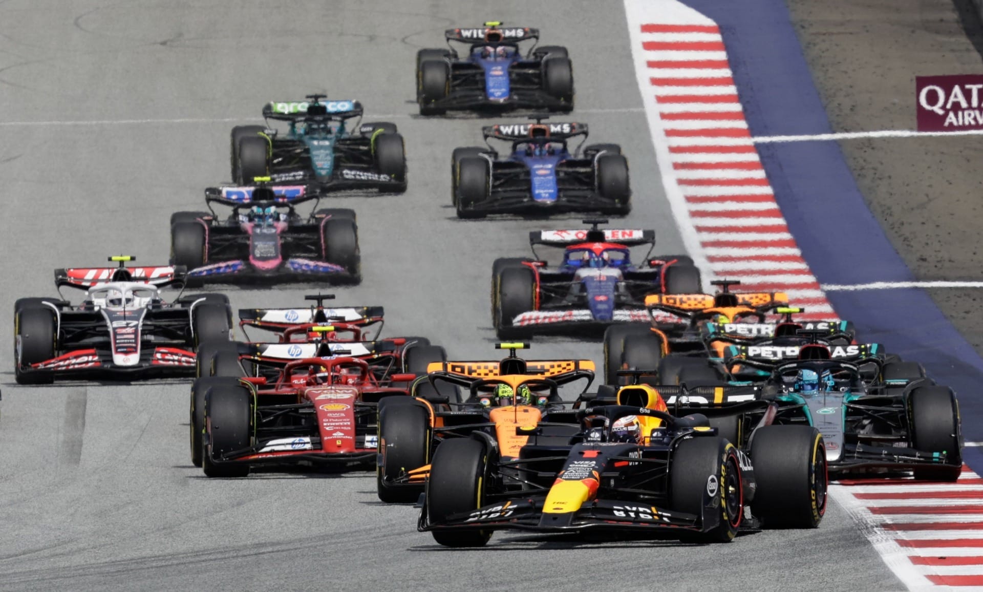 Desclassificação de Russell estraga dobradinha, e Hamilton vence GP da Bélgica