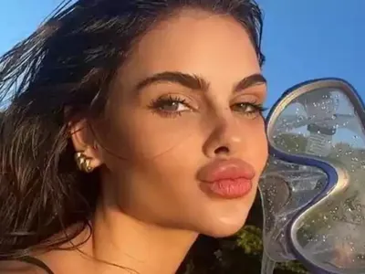 Amanda Kimberlly rebate internauta que questionou uso da pensão de Neymar
