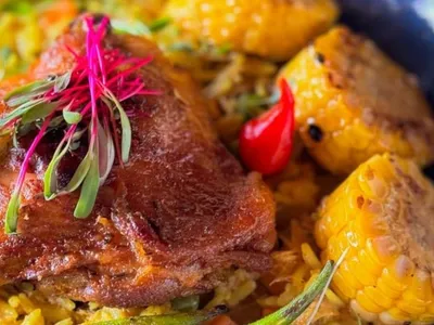 Aprenda 10 receitas típicas mineiras que te transportam para a cozinha com fogão a lenha