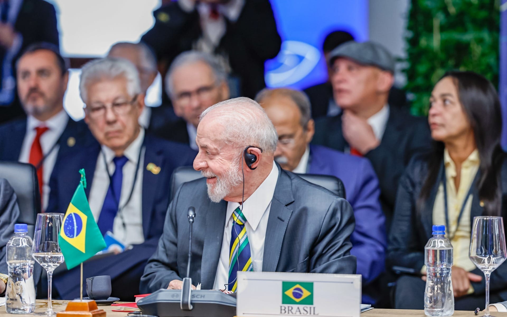 Canepa: Lula defende a democracia na Bolívia, mas ignora os abusos na Venezuela