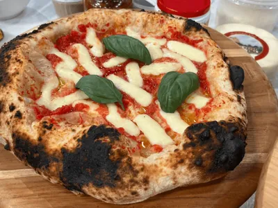Massa caseira de pizza | Band Receitas
