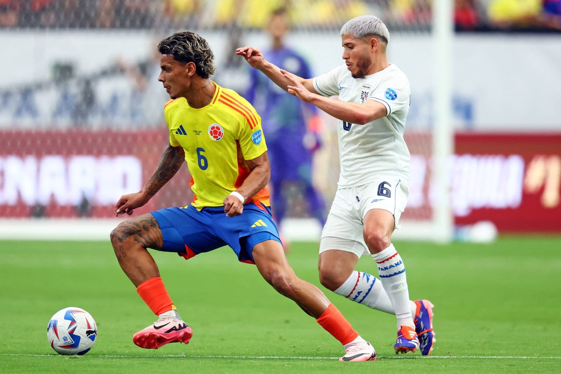 Richard Ríos sente dores e vira dúvida na Colômbia contra a Argentina pelas Eliminatórias